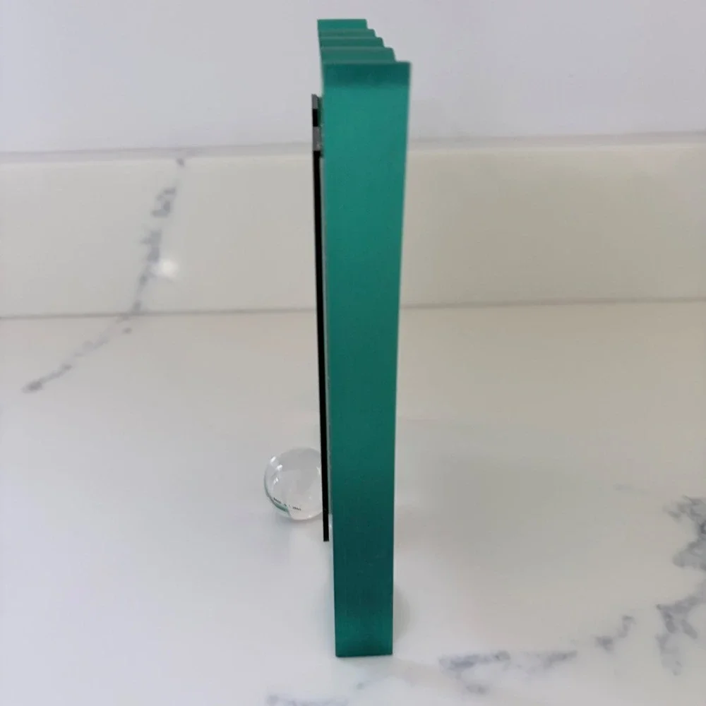 VTG Wavy Scalloped Glass Picture Frame Clear Green Edge Post Modern 3x4 Photo